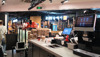 Jetinno技諾 JL33 商用智能全自動(dòng)咖啡機讓外賣(mài)咖啡店在“快”與“穩”之間找到新的支點(diǎn)